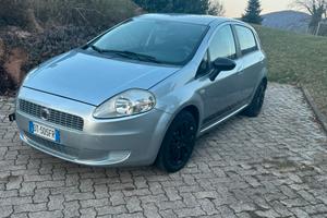Fiat grande punto 1.2 2008 neopatentati