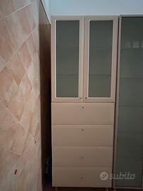 Mobile moderno bianco