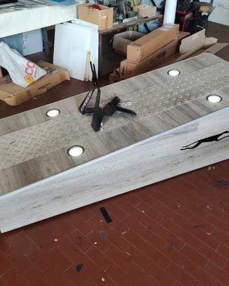 pedana esposizione 