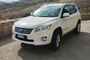 Toyota RAV 4 exsclusive 4x4 condizioni perfette 
