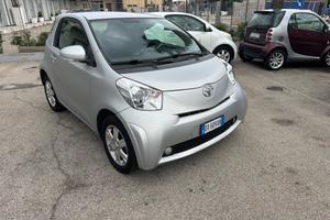 Toyota iQ 1.0 Multidrive