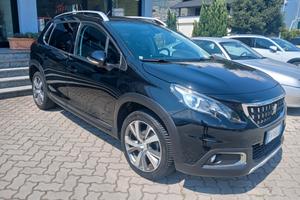 Peugeot 2008 BlueHDi 100 S&S Allure