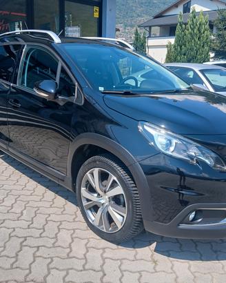 Peugeot 2008 BlueHDi 100 S&S Allure