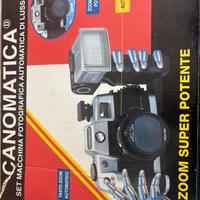 Macchina fotografica vintage