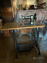 Macchina da cucire vintage