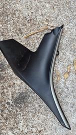 carena laterale sx  ducati scrambler icon 15-21