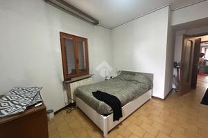 2 LOCALI A SORISOLE