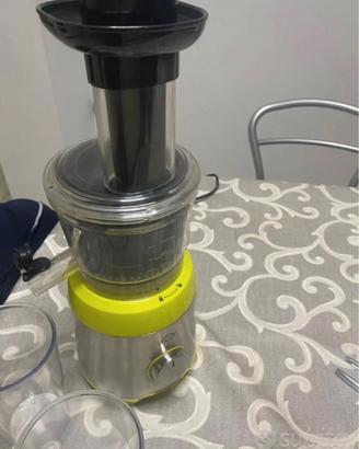 Estrattore di succo DCG