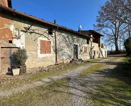 CASA SEMINDIPENDENTE A TORTONA