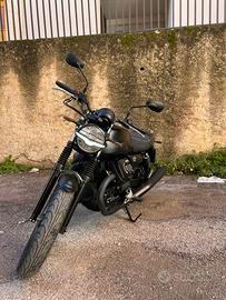 Moto Guzzi V7 Stone 850 (2022)