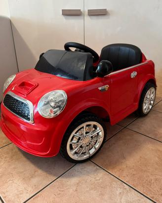 Macchina elettrica per bimbi