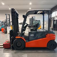 CARRELLO ELEVATORE TOYOTA 40 QUINTALI