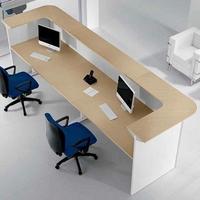 Bancone reception ad angolo