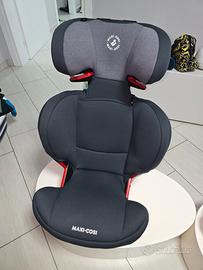 seggiolino auto 3-12 anni dai 15kg ai 36kg ISOFIX