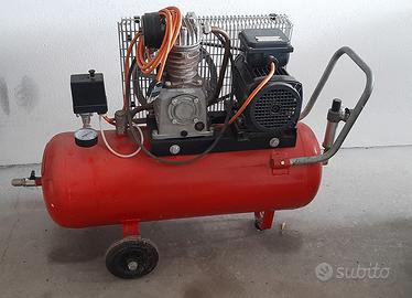 Compressore a cinghia 220V