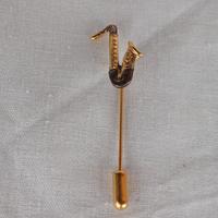 Spilla sassofono  argento 800