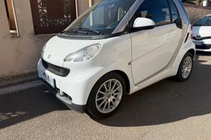 Smart ForTwo 1000 52 kW MHD coupé passion