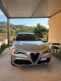 Alfa romeo stelvio