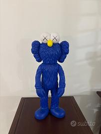 Kaws bff BLU