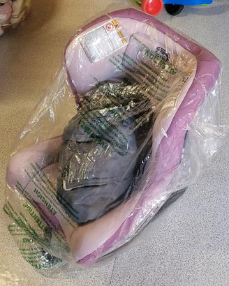 Seggiolino auto reclinabile Chicco Eletta