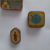 Vecchie scatoline in latta