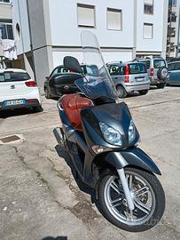 Yamaha xcity 250 