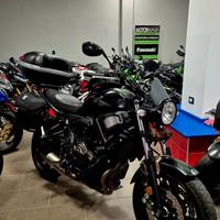 Yamaha XSR 700 FULL ACCESSORI E BORSE 9000KM