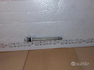 perno asse ruota posteriore Kawasaki z900 z 900