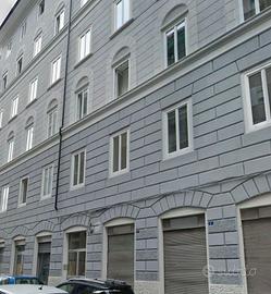 Camera condivisa a Trieste vicino università