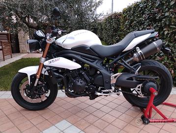 Triumph Speed Triple 1050 - 2014