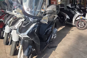Honda SH 150 2020 EUROSCOOTER ESAMINO PERMUTA - FI