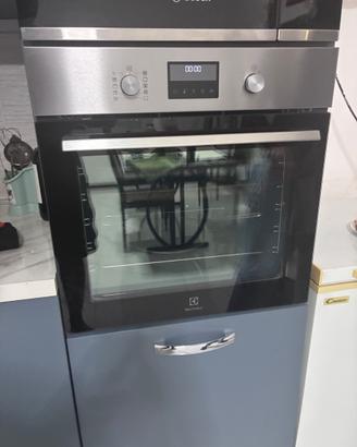 ELECTROLUX Forno Elettrico da Incasso Ventilato Mu