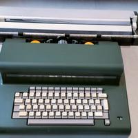 macchina da scrivere 