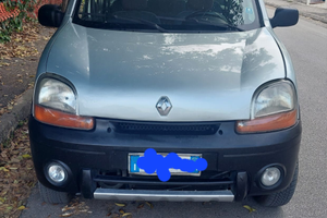 Renault Kangoo 4x4 benzina metano