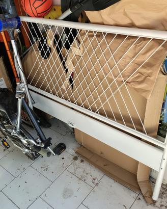 Letto ikea 1 piazza e mezzo ferro bianco