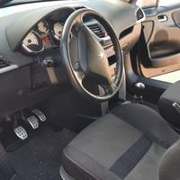 peugeot 207 cc 