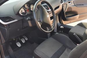 peugeot 207 cc 