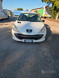 Peugeot 206 1.1 benzina anno 2010 