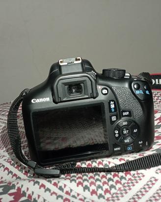 CANON EOS 1300 D