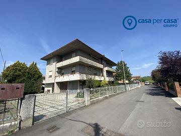 Appartamento con garage abitabile da subito