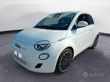 FIAT 500e 42 kWh Icon +