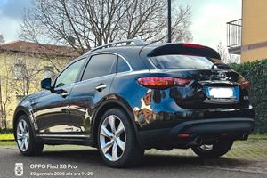 Suv sportivo 4x4 automatico 6 cilindri 