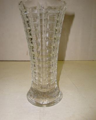 Vaso vetro con lavorazione