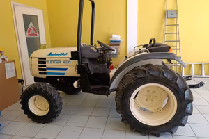 MACCHINE AGRICOLE