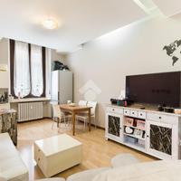 2 LOCALI A MILANO