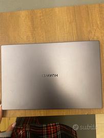Computer Huawei Matebook d14