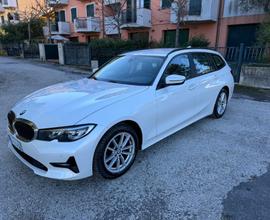 Bmw 318d Touring Business Advantage aut. IVA ESPOS