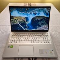 Asus Laptop Intel Core i5 SSD 500 e 20 Gb