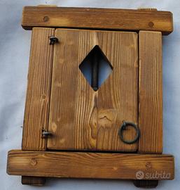 Finestrella intaglio quadri in legno