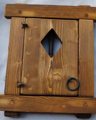 Finestrella intaglio quadri in legno